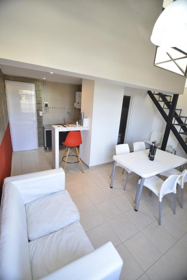 Las Maras Suites Viedma Exterior photo